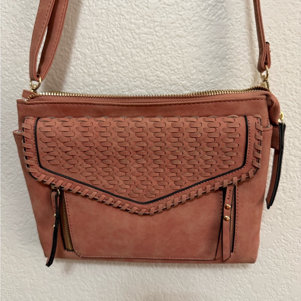 Elegant Tan Women's Bag